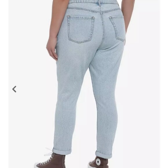 Disney Encanto Mirabel Mom Jeans Plus Size 18 - Picture 2 of 4